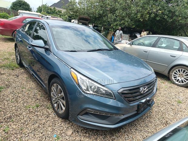 Hyundai Sonata 2016 Blue