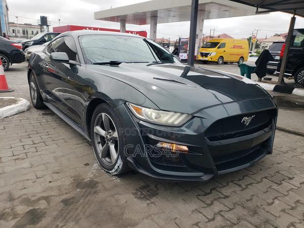 Ford Mustang 2016 Green