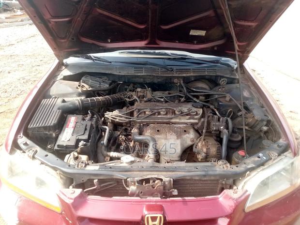Honda Accord 1999 Red