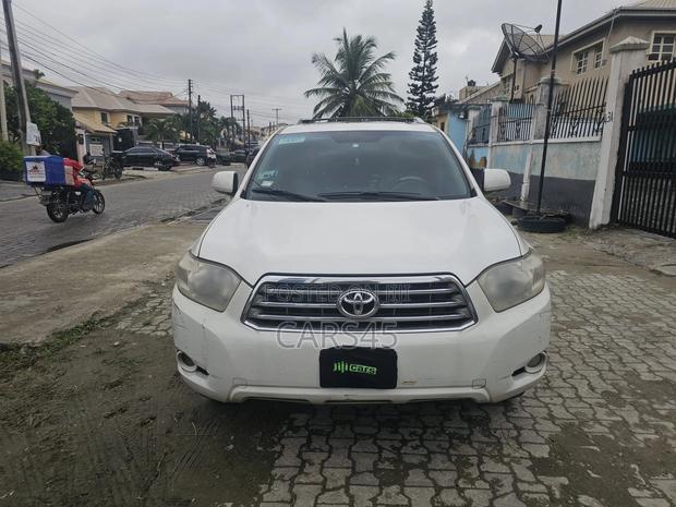 Toyota Highlander 2010 White