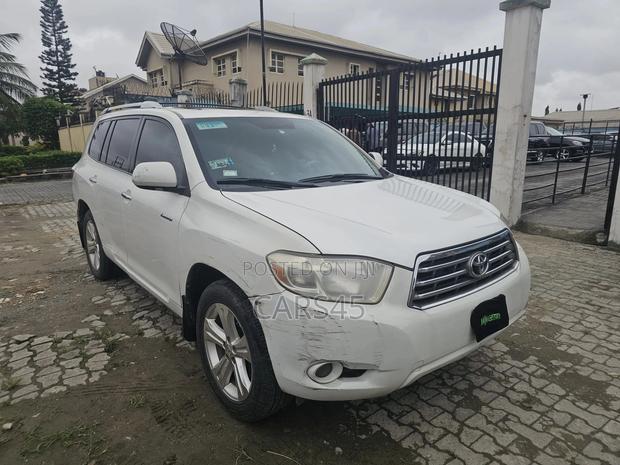 Toyota Highlander 2010 White