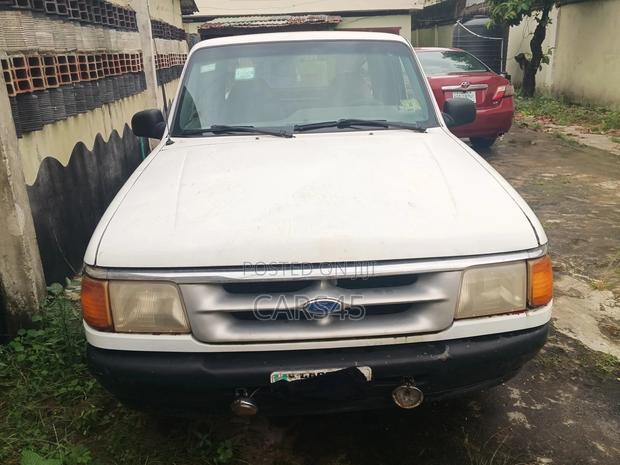 Ford Ranger 1994 White