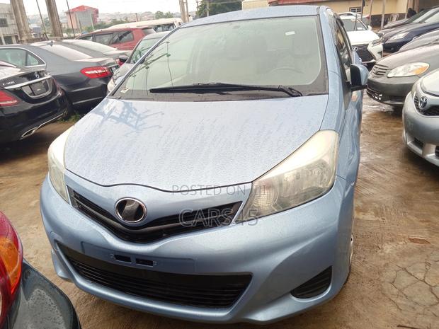 Toyota Vitz 2012