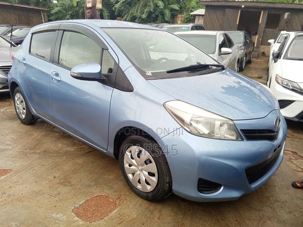 Toyota Vitz 2012