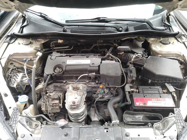 Honda Accord 2015 Gold