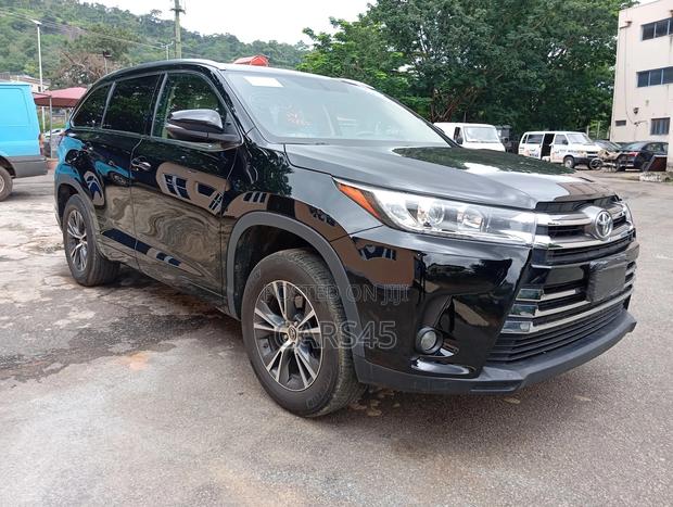 Toyota Highlander 2016 Black