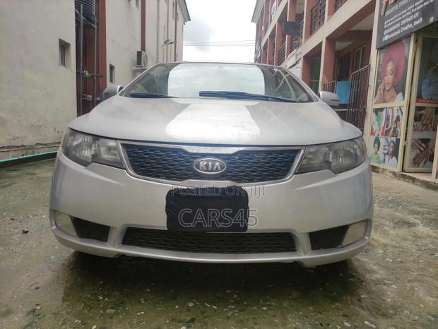 Kia Cerato 2012 Silver