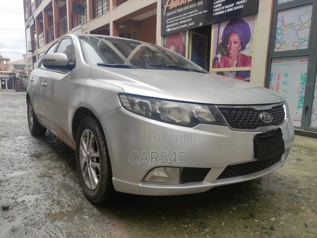 Kia Cerato 2012 Silver
