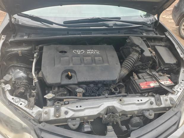 Toyota Corolla LE Eco Plus 4dr Sedan (1.8L 4cyl CVT) 2014 Gray