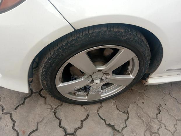 Mercedes-Benz E350 2010 White
