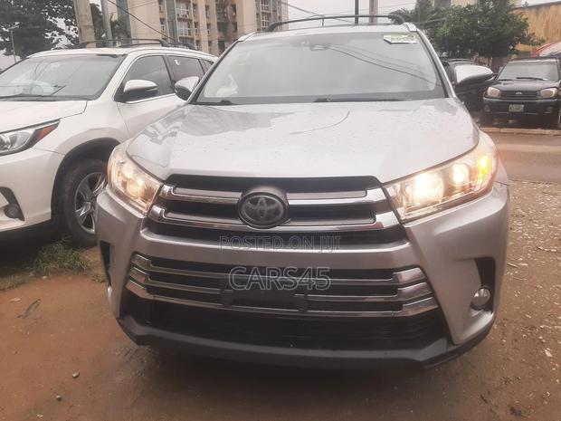 Toyota Highlander 2017 Silver