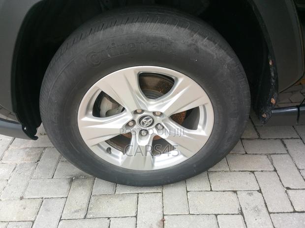 Toyota RAV4 2020 Black