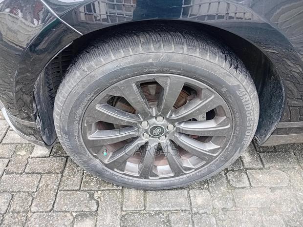 Land Rover Range Rover Velar 2018 Black
