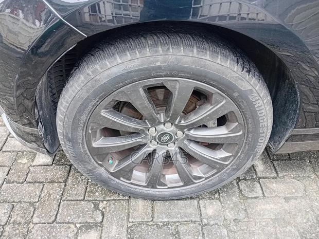 Land Rover Range Rover Velar P380 SE R-Dynamic 4x4 2018 Black
