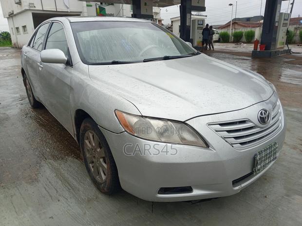 Toyota Camry 2008 Silver