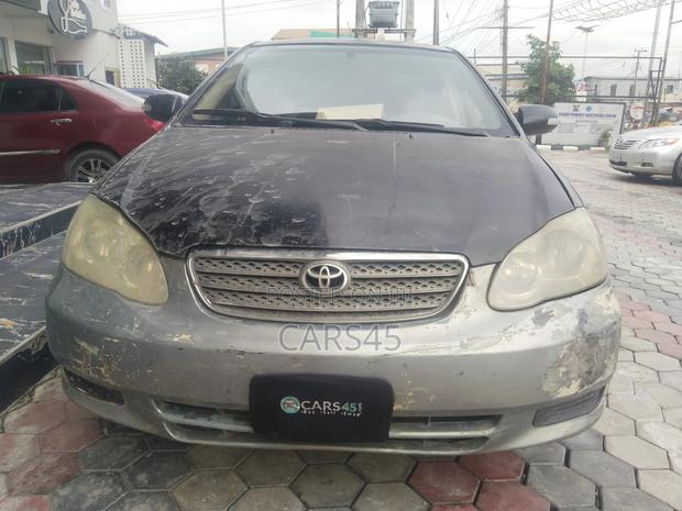 Toyota Corolla 2004 Black
