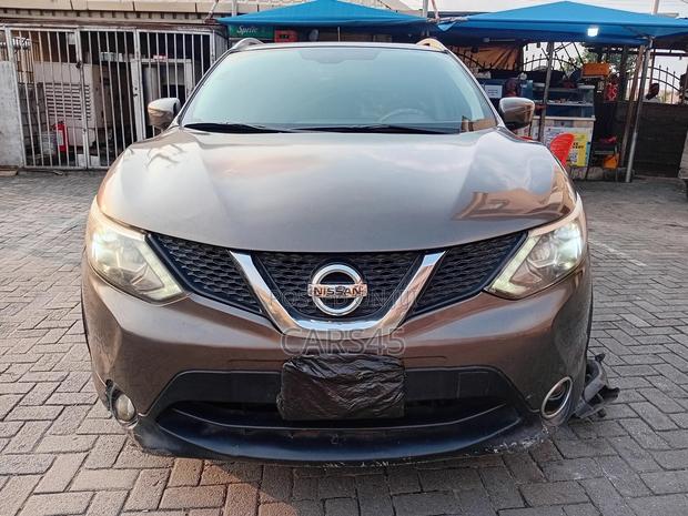 Nissan Qashqai 2018 Gray