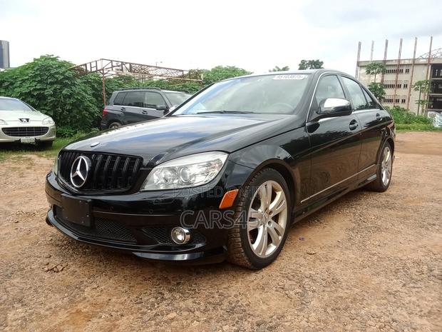 Mercedes-Benz C300 2009 Black