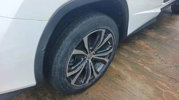 Lexus RX 350 FWD 2016 White