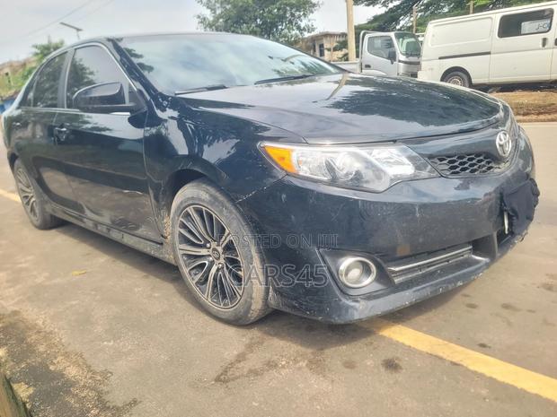 Toyota Camry 2013 Black