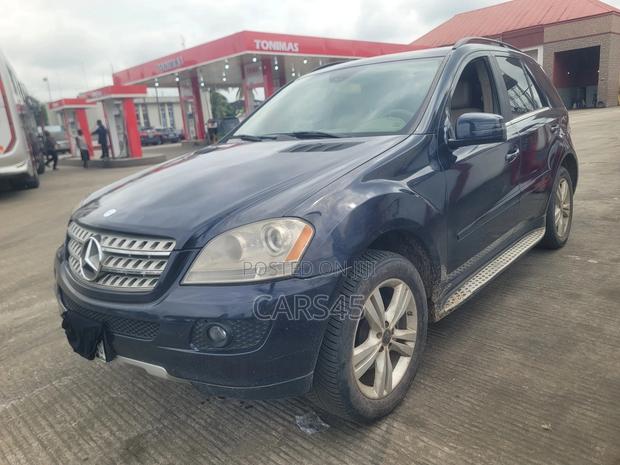 Mercedes-Benz M Class 2007 Blue