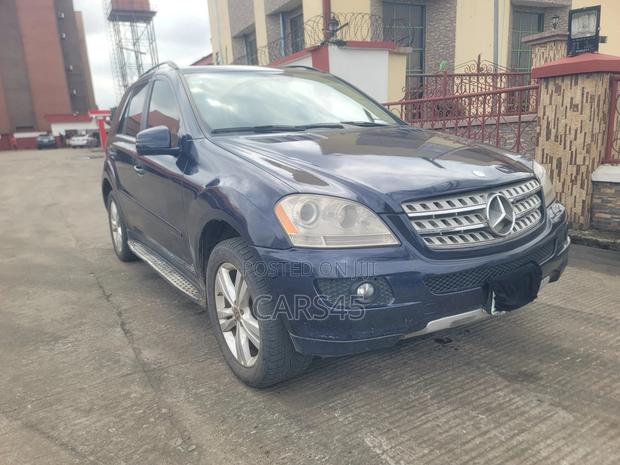 Mercedes-Benz M Class 2007 Blue