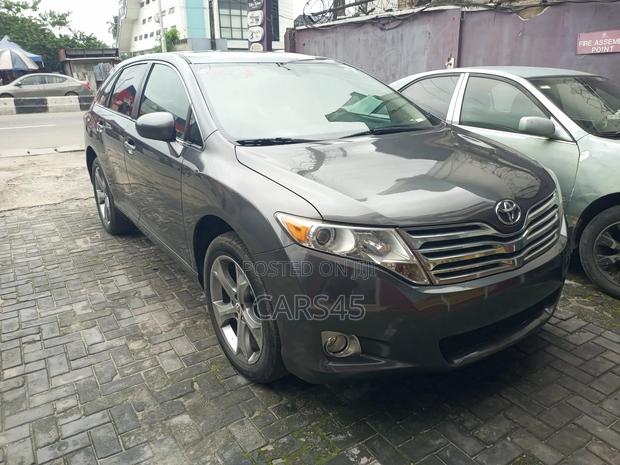 Toyota Venza 2012 Silver