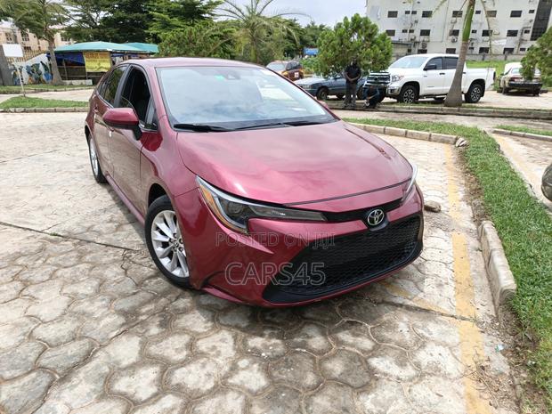 Toyota Corolla 2022 Red