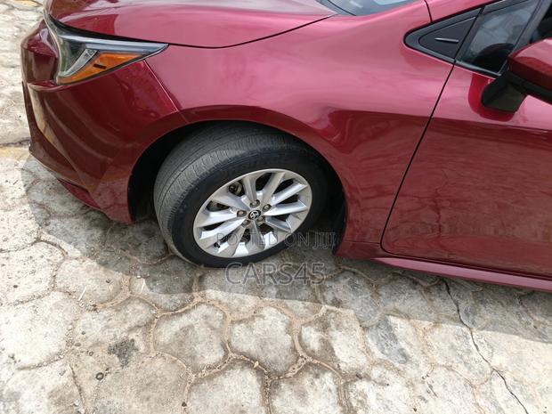 Toyota Corolla 2022 Red