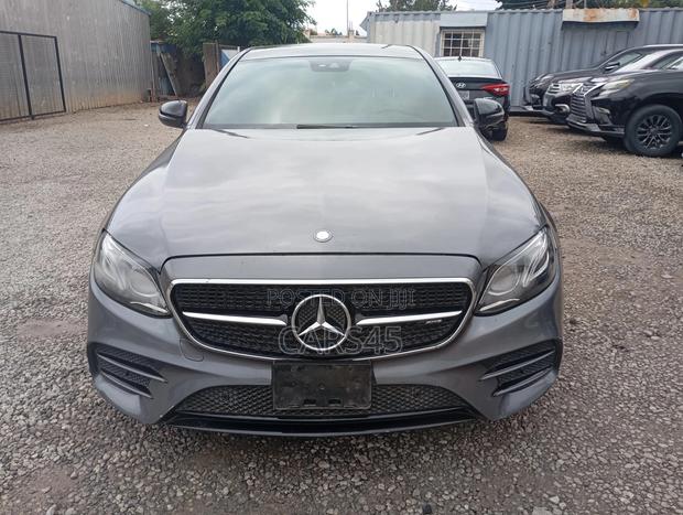 Mercedes-Benz E43 AMG 2017 Gray