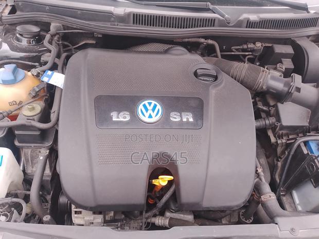 Volkswagen Golf GTI 2001 Black
