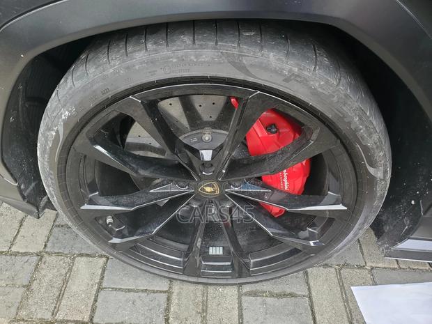 Lamborghini Urus 2020 Black