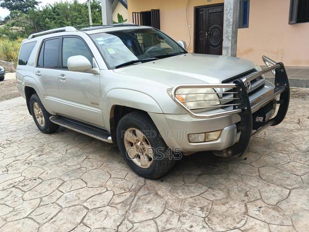 Toyota 4-Runner 2003 Silver