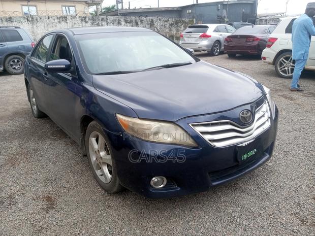 Toyota Camry 2007 Blue