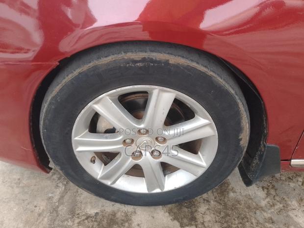 Lexus ES 2009 Red