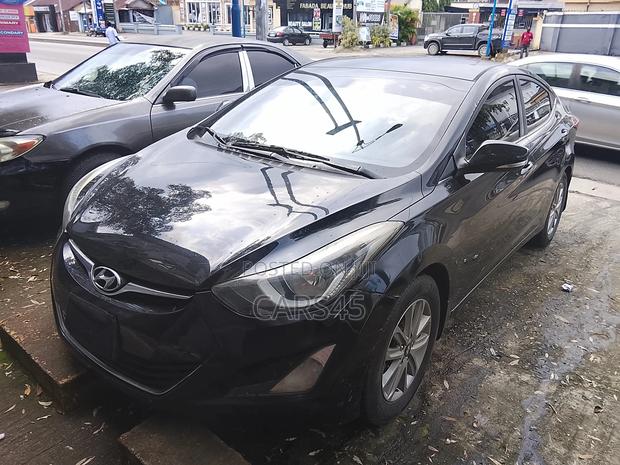 Hyundai Elantra Limited 4dr Sedan (1.8L 4cyl 6A) 2015 Black