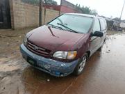 Toyota Sienna 2002 Red for sale