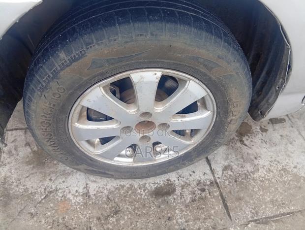 Toyota Corolla 2004 Silver