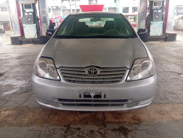 Toyota Corolla 2004 Silver