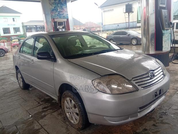 Toyota Corolla 2004 Silver