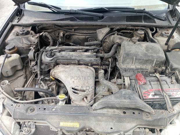 Toyota Camry 2002 Gray