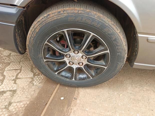Toyota Camry 1999 Gray