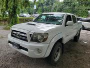 Toyota Tacoma 2009 White for sale