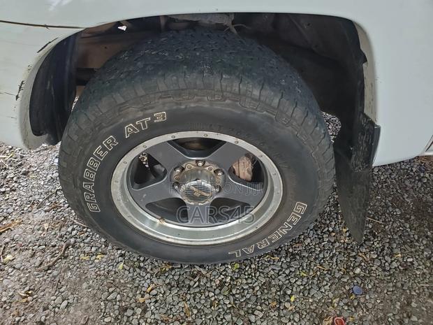 Toyota Tacoma 2009 White