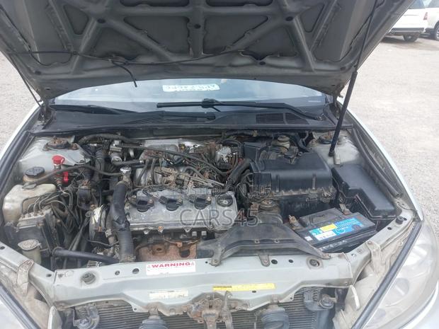 Toyota Camry 2002 Silver