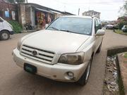Toyota Highlander 2004 Gold for sale