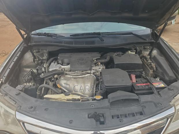 Toyota Camry LE 4dr Sedan (2.5L 4cyl 6A) 2012 Green