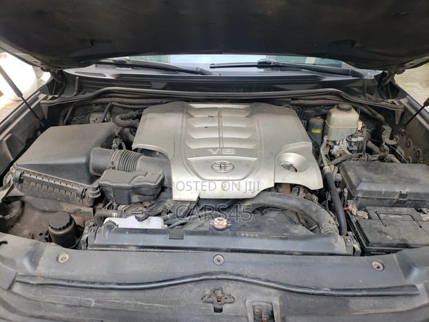 Toyota Land Cruiser 2008 Black