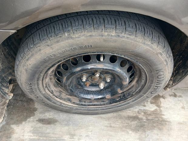 Toyota Camry 2002 Gray
