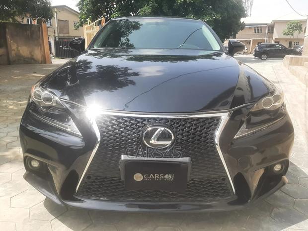 Lexus IS 2015 Black